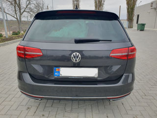 Volkswagen Passat foto 14