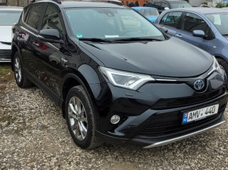 Toyota Rav 4 foto 2