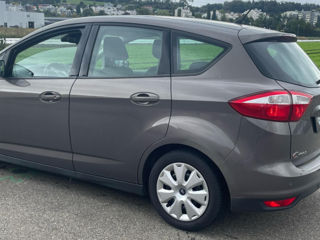 Ford C-Max foto 2