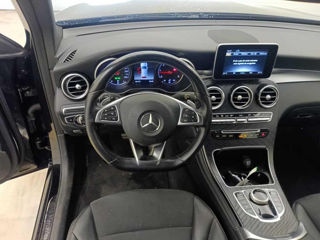 Mercedes GLC foto 5