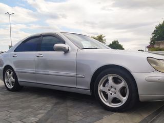 Mercedes S-Class foto 2