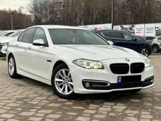 BMW 5 Series foto 5