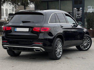 Mercedes GLC foto 3