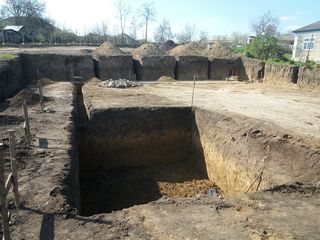 Excavator  Balti foto 5