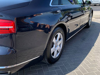 Audi A8 foto 4