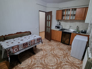 Apartament cu 1 cameră, 50 m², Botanica, Chișinău foto 5