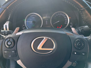 Lexus IS Series foto 8