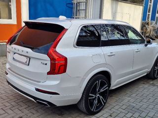 Volvo XC90 foto 9