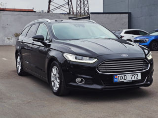 Ford Mondeo foto 4