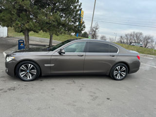 BMW 7 Series foto 2