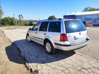 Volkswagen Golf foto 6