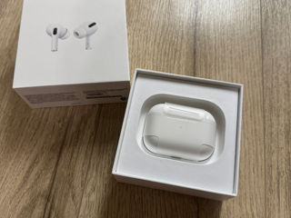 AirPods Pro MagSafe