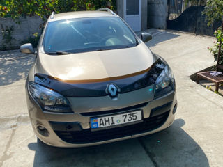 Renault Megane foto 2