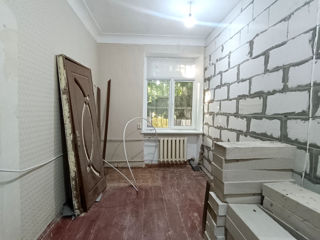 2-комн. кв., 30 м², 1/2 эт.