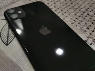 Продам iPhone 11/128GB foto 2