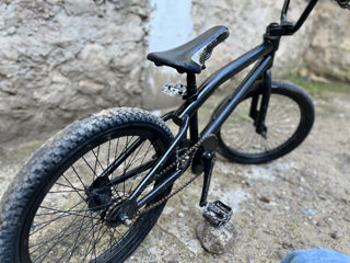 Прадам BMX , не в этом хорошем состоянии педаль не крутится foto 1