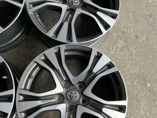 5x114,3 R17 Toyota foto 3