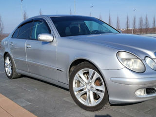 Mercedes E-Class