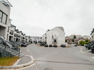 Townhouse 3 nivele, 320 mp, Centru, 300 000 € foto 20