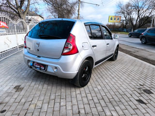 Dacia Sandero foto 7