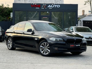 BMW 5 Series foto 4