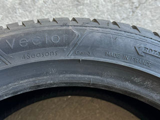 225/45 R17 Goodyear Vector 4Seasons Gen-3 foto 6