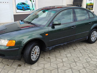 Volkswagen Passat foto 2