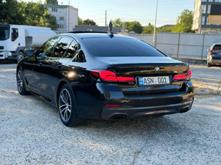 BMW 5 Series foto 5