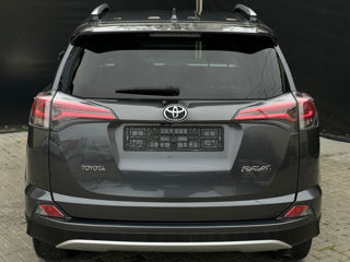 Toyota Rav 4 foto 5