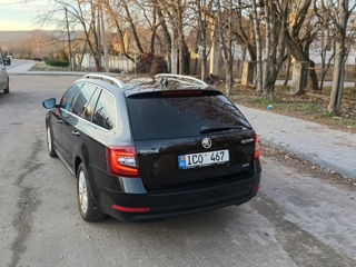 Skoda Octavia foto 4