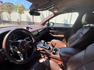 Porsche Cayenne фото 6