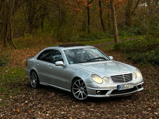 Mercedes E-Class foto 4