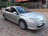 Renault Laguna foto 2