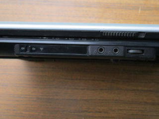 Toshiba Satellite L 350-172 foto 2