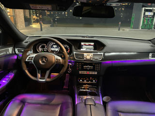 Mercedes E-Class foto 8