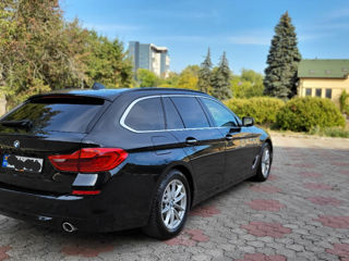 BMW 5 Series foto 3