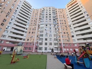 2-комн. кв., 60 м², 11/14 эт.