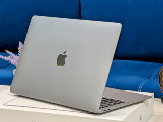 MacBook Air Retina 2020 (Apple M1/8Gb Ram/256Gb SSD/170 Cycles/13.3" Retina) foto 8