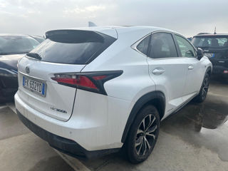 Lexus NX Series foto 3