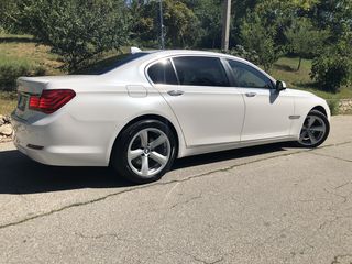 BMW 7 Series foto 6