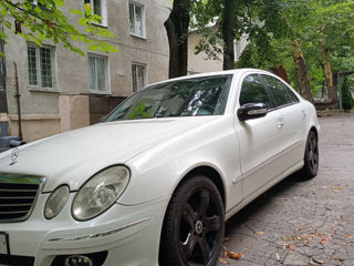 Mercedes E-Class