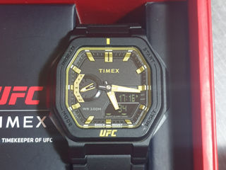 Timex Colossus UFC foto 2