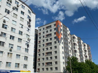 Apartament cu 3 camere, 90 m², Botanica, Chișinău foto 2