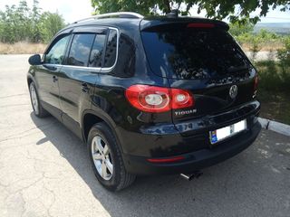 Volkswagen Tiguan foto 3