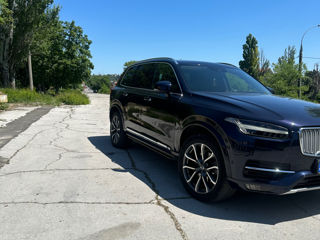 Volvo XC90 foto 1