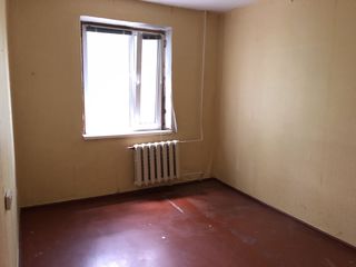 Se vinde apartament cu 3 odai foto 3