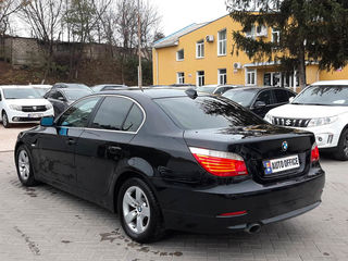 BMW 5 Series foto 6