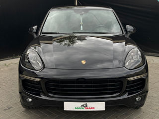 Porsche Cayenne foto 2