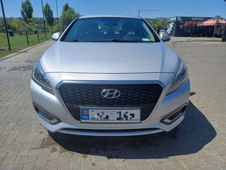 Hyundai Sonata foto 1