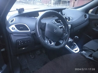 Renault Grand Scenic foto 4